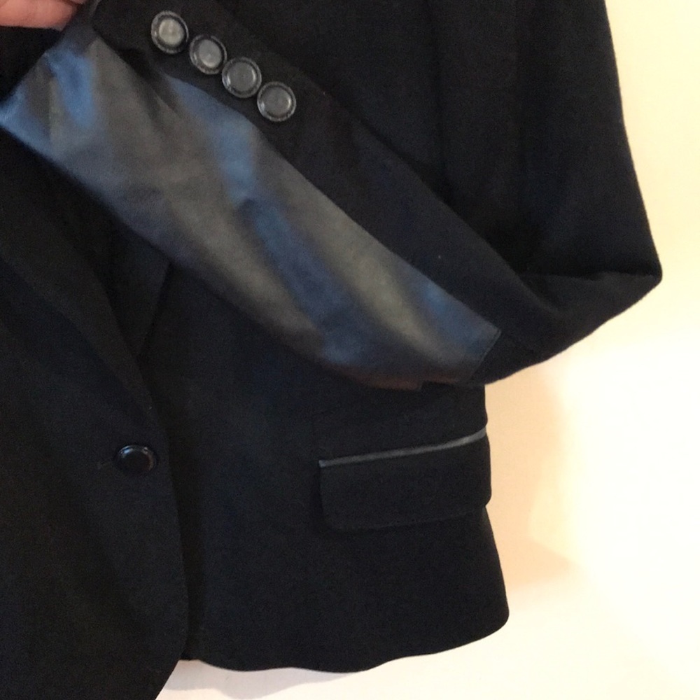 Mexx | Leather Accent Blazer - Picture 4 of 6